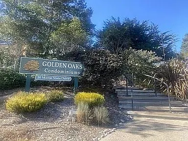 2202 Golden Oaks Ln — Photo 3