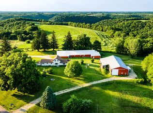 E2880 Witcraft Ridge Rd, Genoa, WI 54632