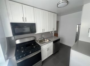 6146 223rd Pl APT A, Oakland Gardens, NY 11364