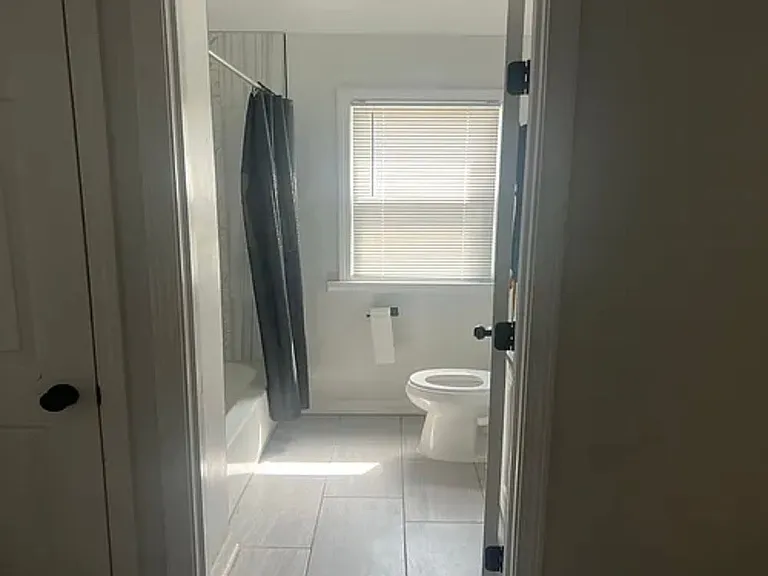 4063-4065 N Elmhurst Rd #4065 N ELMHURST ROAD — Photo 6
