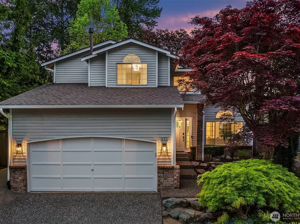 933 6th Place S, Kirkland, WA 98033