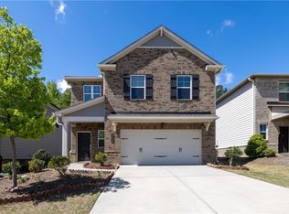 2088 Nuthatch Dr, Hoschton, GA 30548