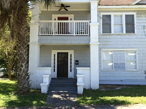 1132 Cherry St Photo 1
