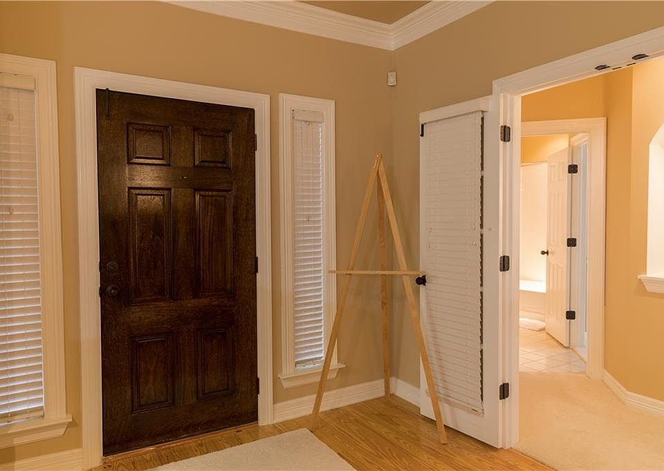 1st image of 12700 Mixson Dr #1