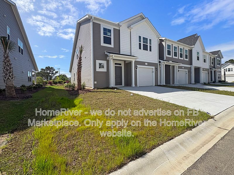 1st image of 343 Sandridgebury Dr