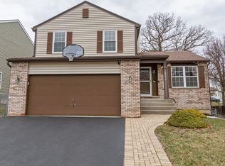 2644 Peppertree Ln, Waukegan, IL 60085