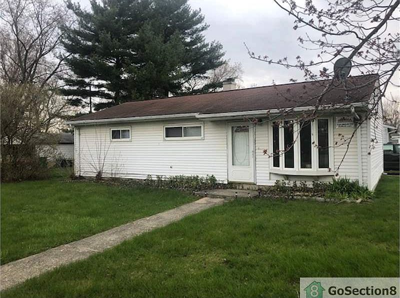1st image of 1792 Dorothy St