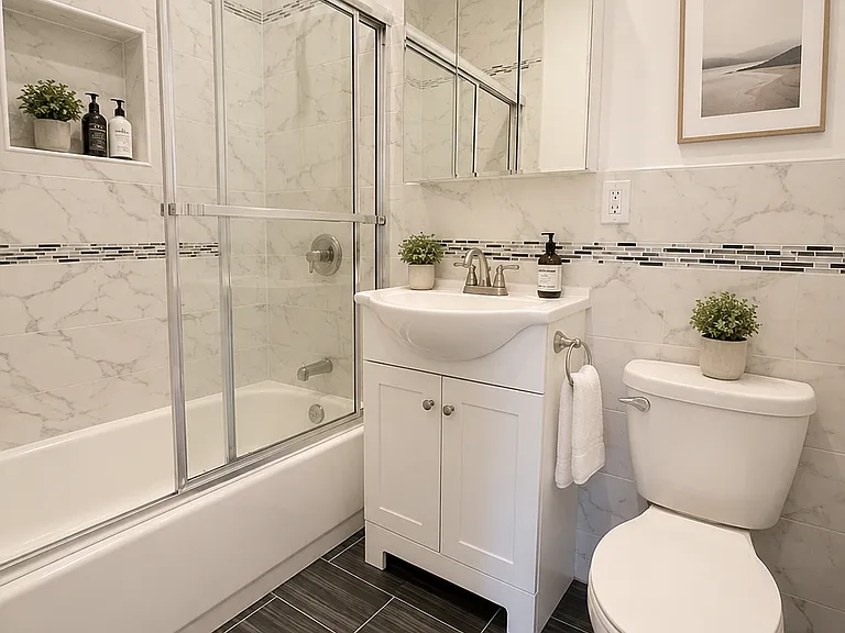 109 Park Pl #1R — Photo 4