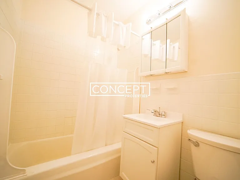 75 Gardner St #2B — Photo 6