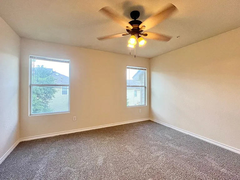 6414 Attucks Ln — Photo 8