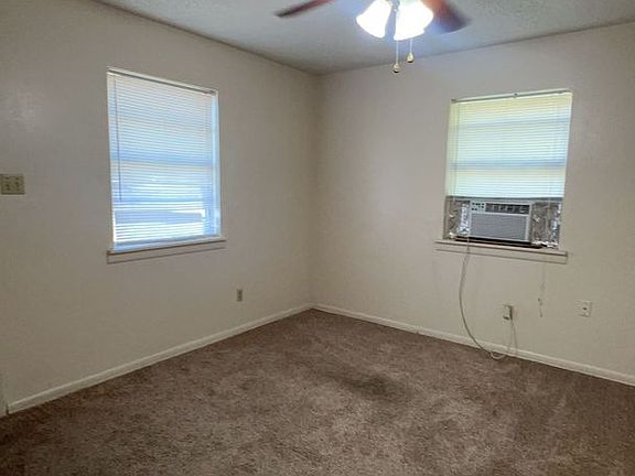 4th image of 403 E Robertson Ave #A