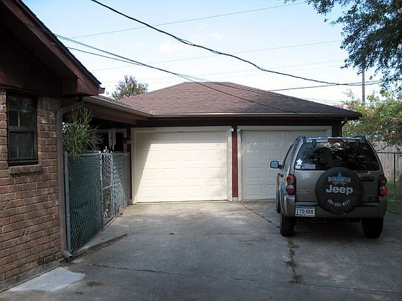 Two car detached garage.