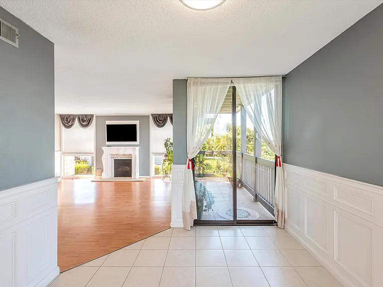 651 Port Dr #208 — Photo 11