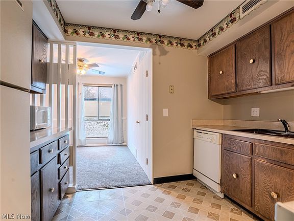 5th image of 6260 Greenwood Pkwy APT 101