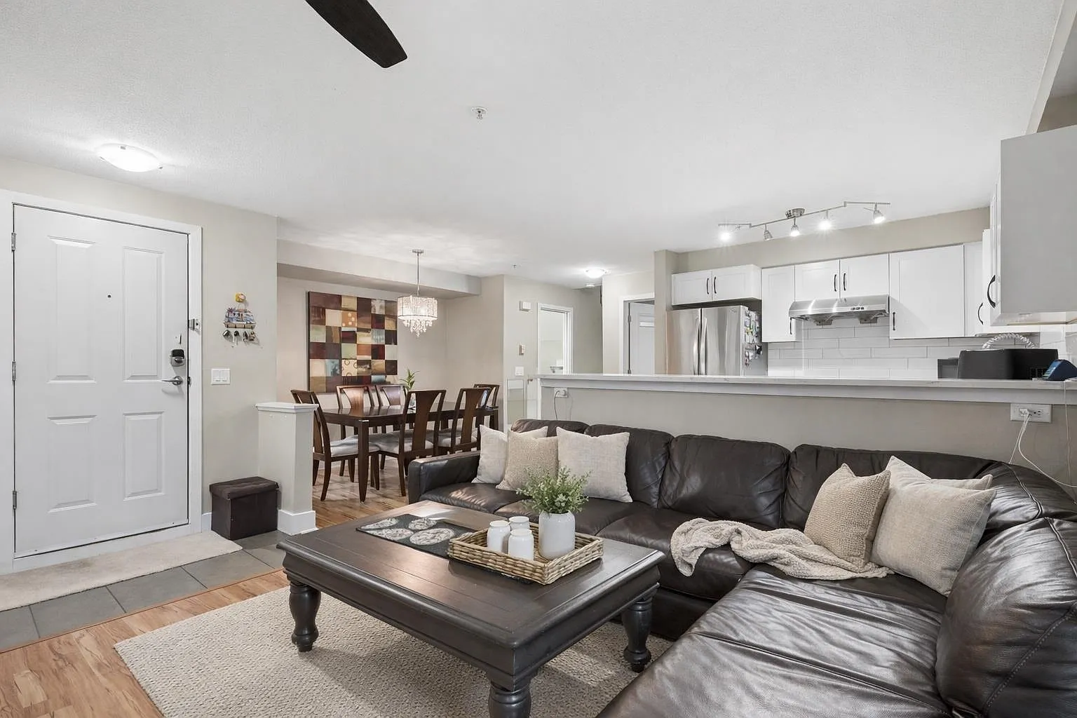 7428 Southwynde Ave #30 photo 1