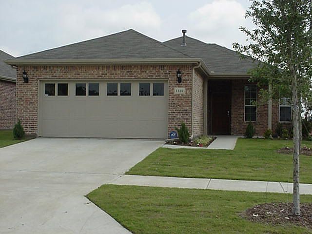Cul-de-sac Home