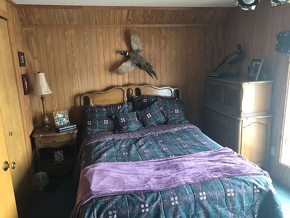 Master bedroom, lake view