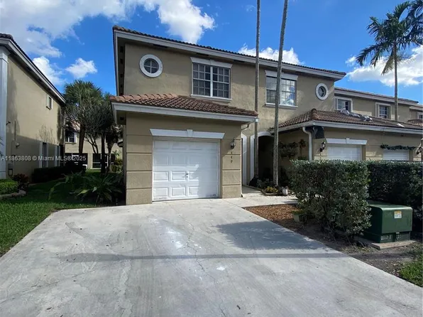449 SW 122nd Ter, Hollywood, FL 33025