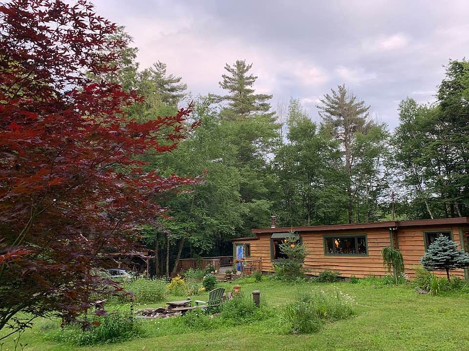 house from front yard