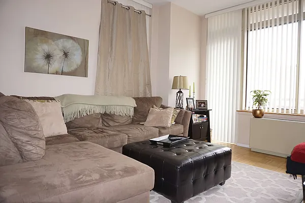 Rented by T&T Real Estate | media 12