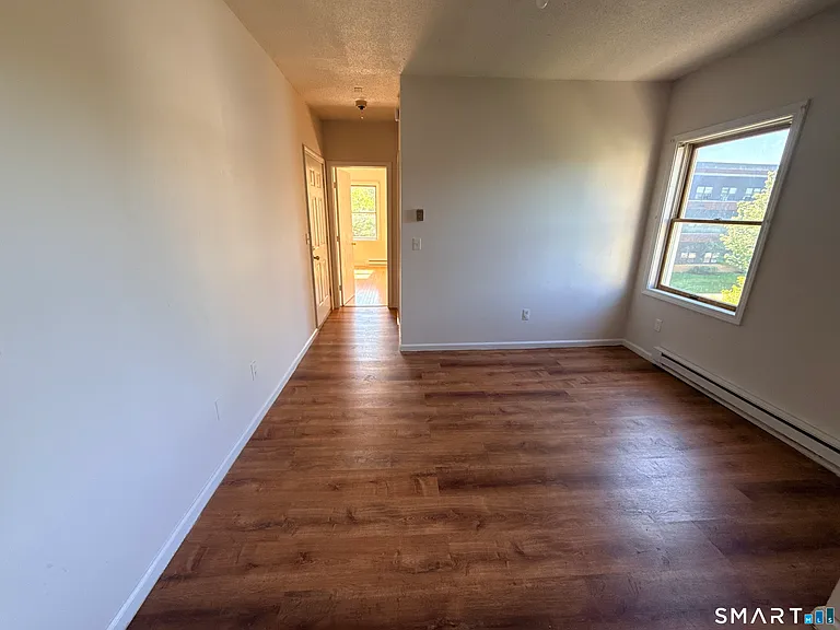 192 S Main St — Photo 13