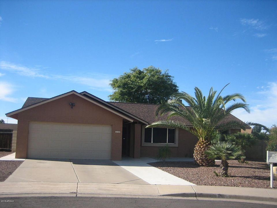 1st image of 614 S Raven Cir