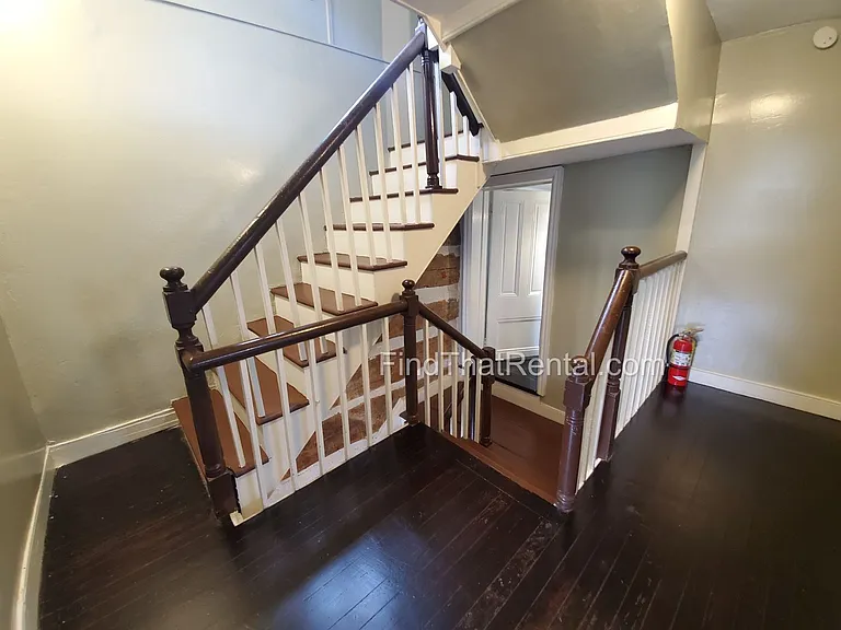 117 W Pomfret St — Photo 12