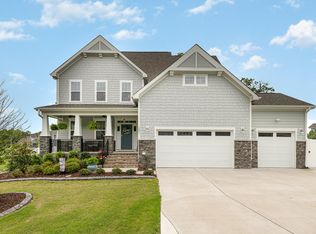 1001 Peterson Ridge Rd, Fuquay Varina, NC 27526