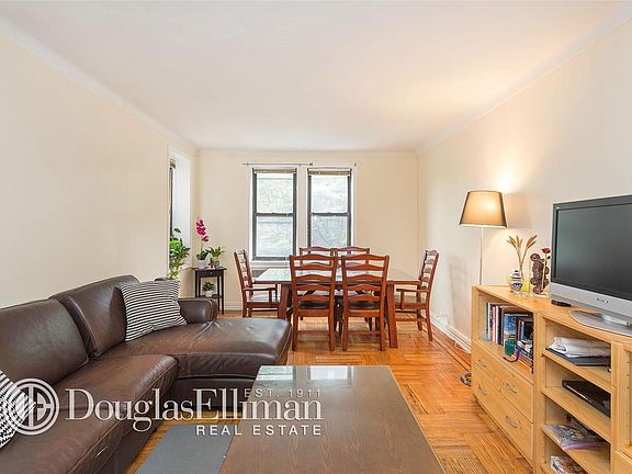 3rd image of 4325 43rd St #2E