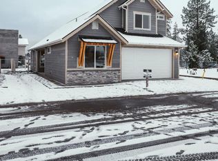 8530 N Snowflake Ln, Hayden Lake, ID 83835