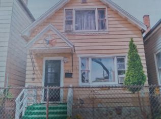 1214 W Madison St, Milwaukee, WI 53204