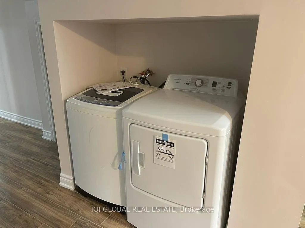 2 bed, $1,600 — Photo 3