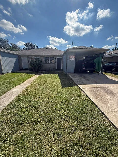 3 bed, $1,595 — Photo 1