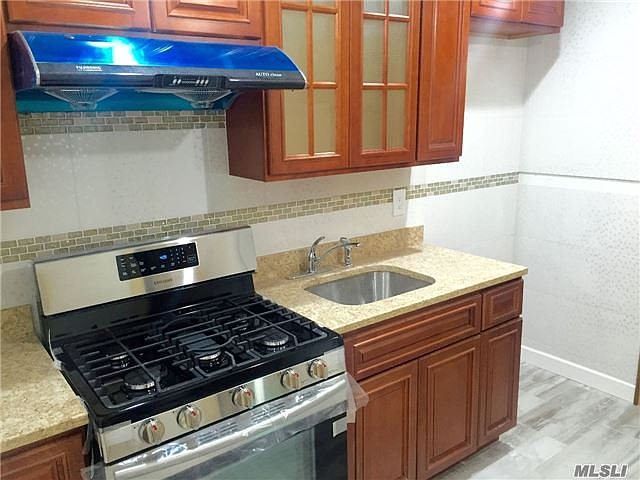2nd image of 5306 32nd Ave