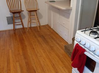 178 E Howard St #3, Winona, MN 55987