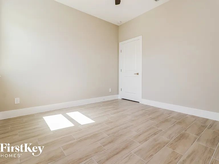 258 Big Sioux Dr — Photo 13