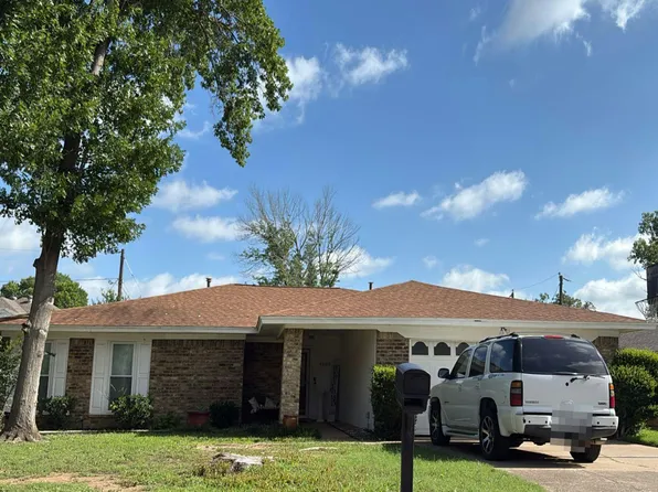4609 Oak Valley Dr, Arlington, TX 76016
