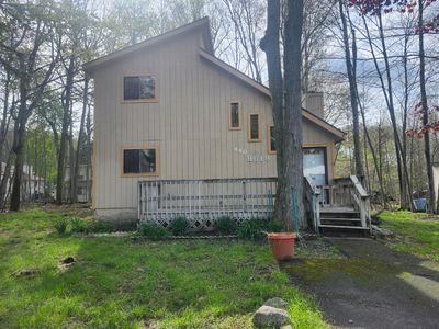 940 Country Place Dr, Tobyhanna, PA, 18466