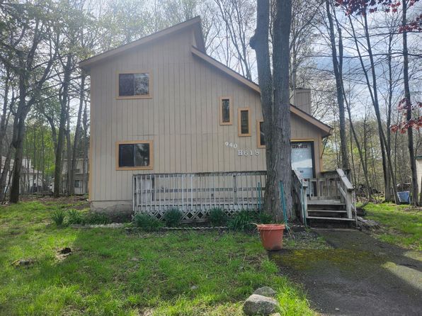 940 Country Place Dr