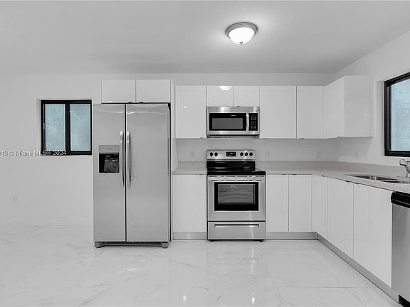 3rd image of 3101 NW 59th St #3101