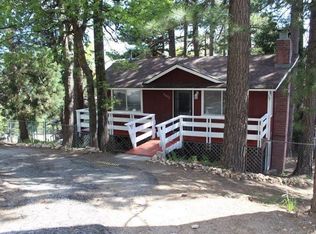 31473 Ocean View Dr, Running Springs, CA 92382