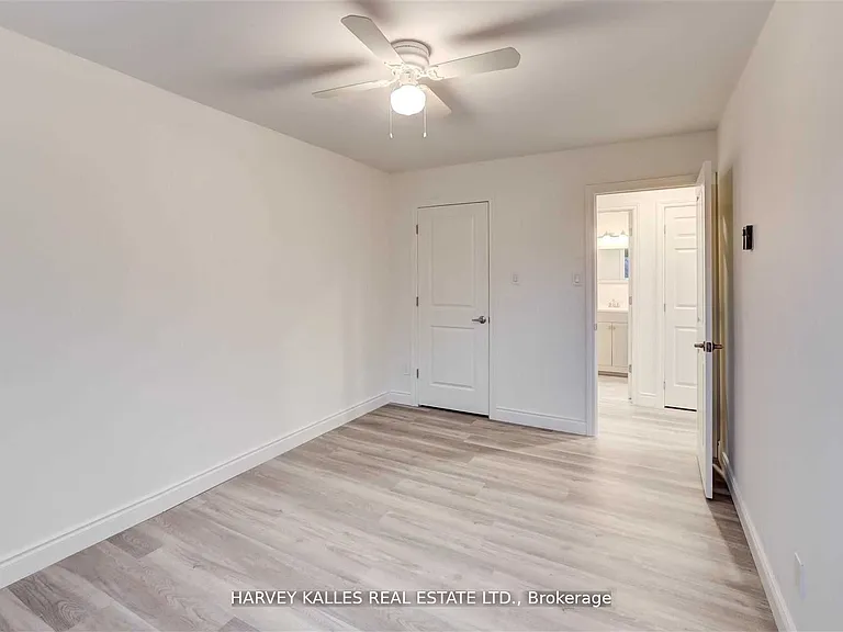 901 Millwood Rd #B — Photo 12