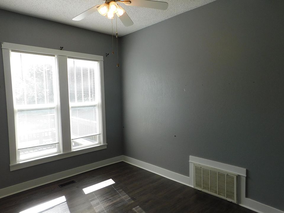 1st image of 306 S Washington St