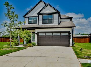 676 Capstone Cir, Granbury, TX 76048