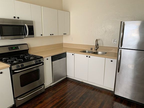5th image of 775-777 21st St