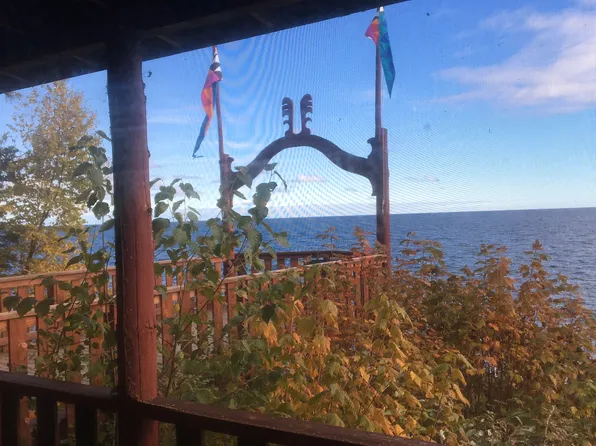 14 Grace Dr, Grand Marais, MN 55604