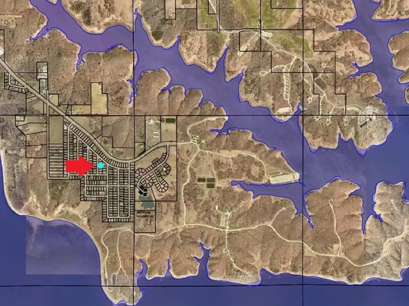 1 Commanche Dr, Moravia, IA 52571