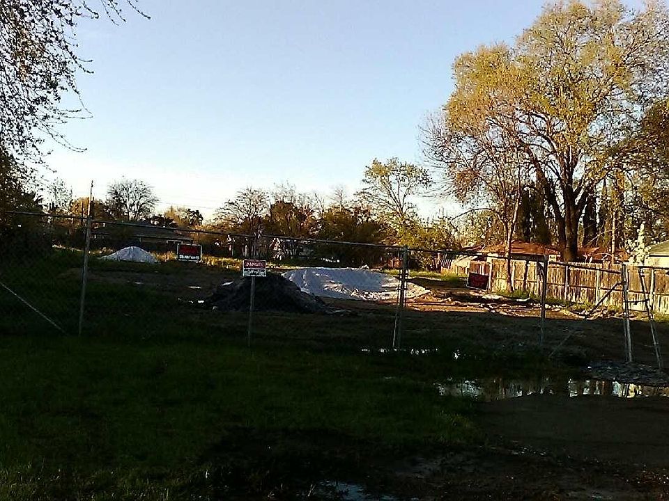 1st image of 1033 Las Palmas Ave
