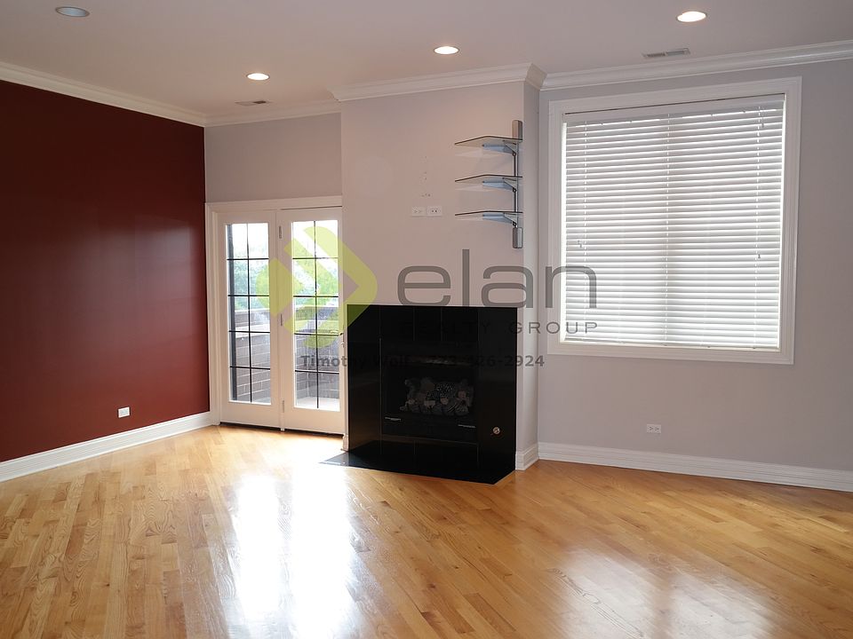 1st image of 2338 W Morse Ave #4B