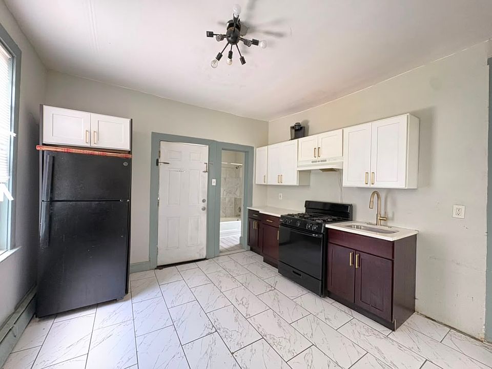 1st image of 53 Stegman St #5